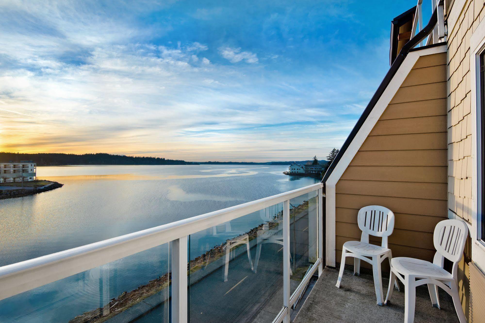 Oxford Suites Silverdale Kültér fotó